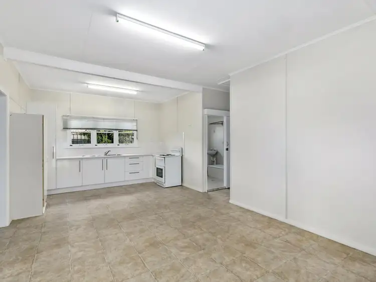 Second view of Homely house listing, 31 Pansy Street, Wynnum QLD 4178