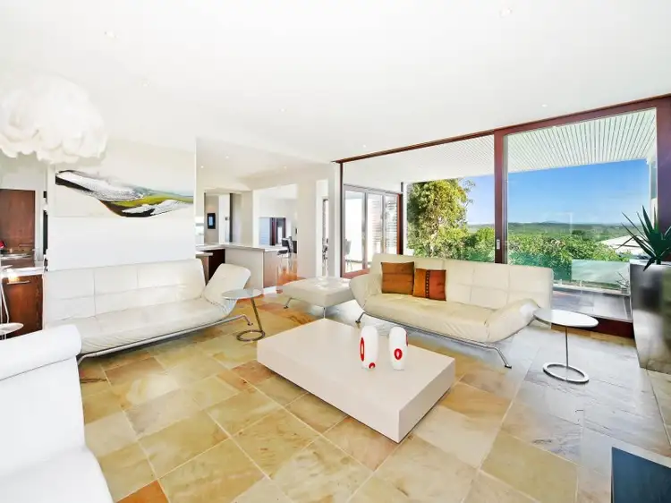 14 Mainsails Square, Noosa Heads QLD 4567