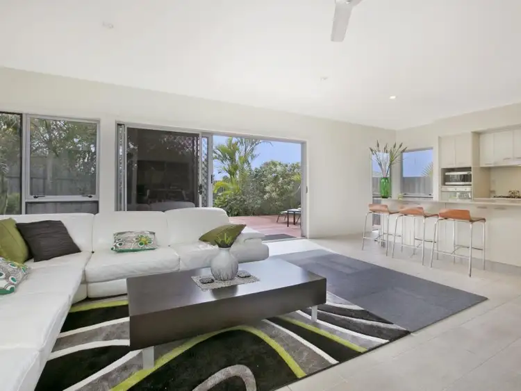 95 Mossvale Drive, Wakerley QLD 4154