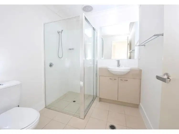 Sixth view of Homely unit listing, 9/20 Fraser St, Morningside QLD 4170