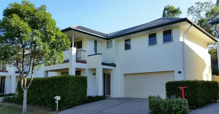 5 Easthill Drive