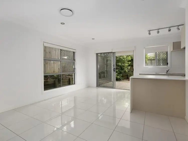 Second view of Homely townhouse listing, 10/200 Meadowlands Road, Carina QLD 4152