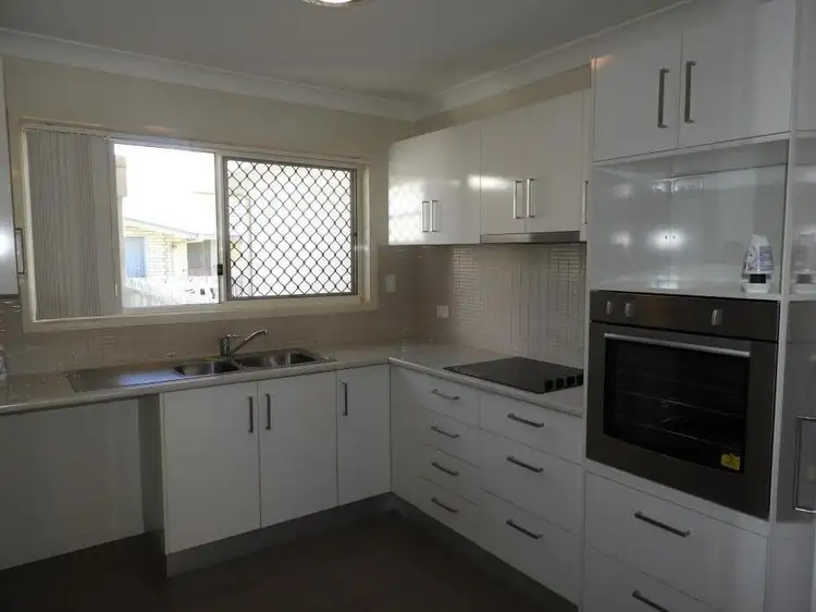 Sixth view of Homely unit listing, 2/18 Orsova Terrace, Caloundra QLD 4551