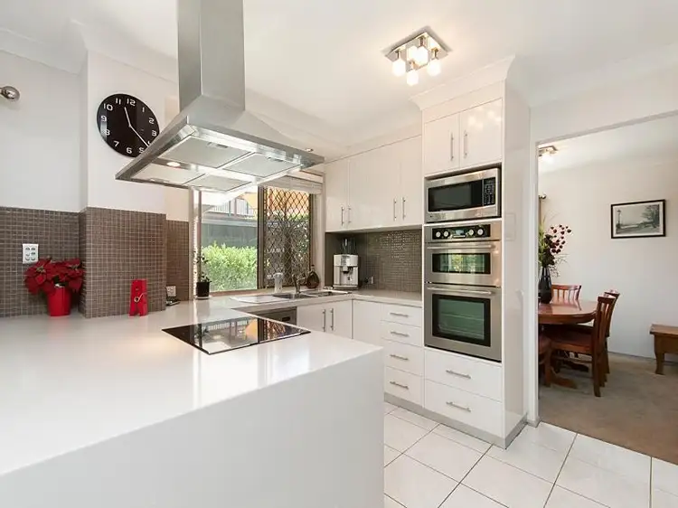 Second view of Homely house listing, 14 Clearmount Crescent, Carindale QLD 4152