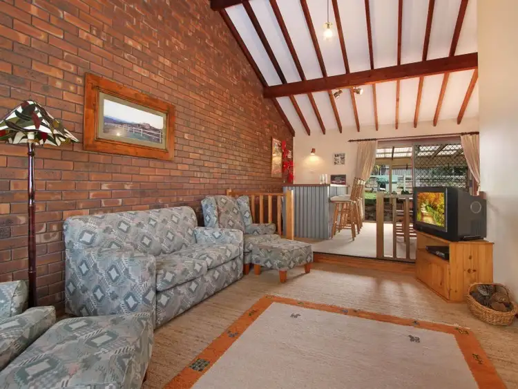 Second view of Homely house listing, 18 Highview Drive, Farmborough Heights NSW 2526
