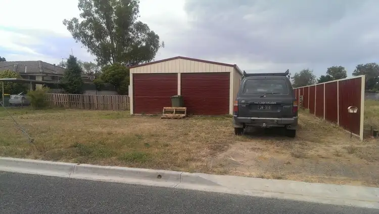 3 Elizabeth Street, Culcairn NSW 2660
