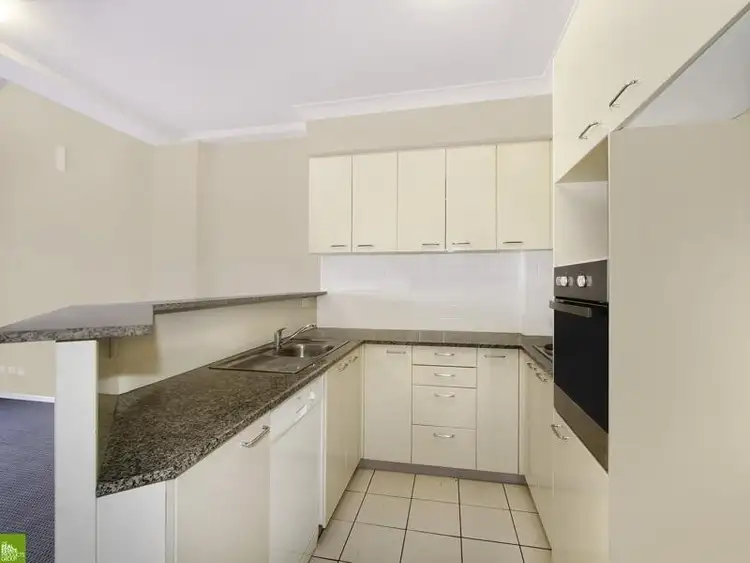 28/214 Princes Hwy, Fairy Meadow NSW 2519