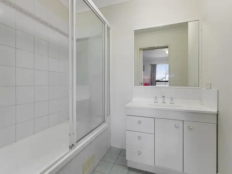 Sixth view of Homely townhouse listing, 32/2018 Wynnum Road, Wynnum West QLD 4178