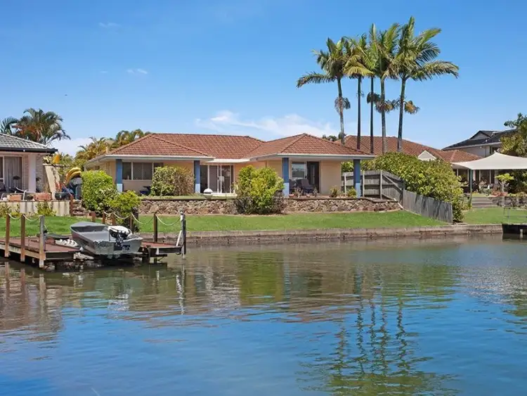 4 Seamount Quay, Noosa Waters QLD 4566