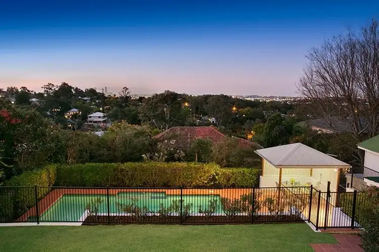 129 Pring Street, Tarragindi QLD 4121