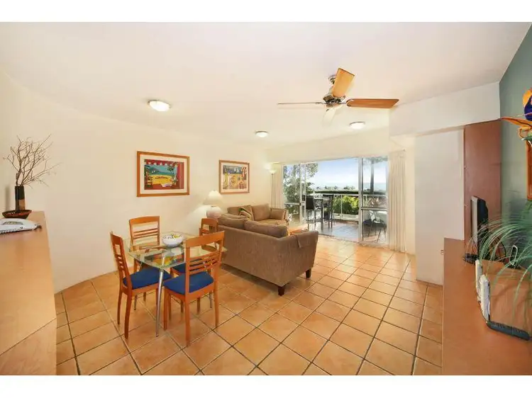 2/'Picture Point Apts' Edgar Bennett Avenue, Noosa Heads QLD 4567