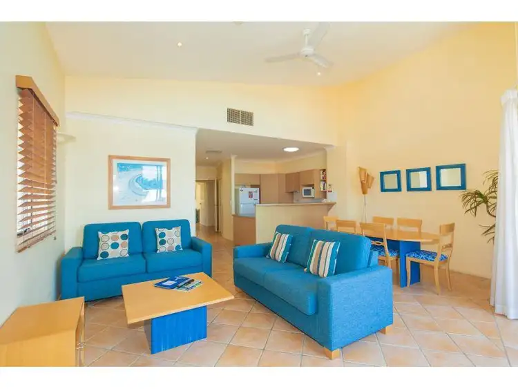 24 & 25/9 Albert Street, Noosaville QLD 4566