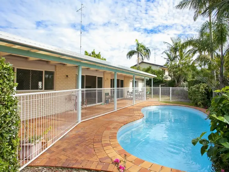 12 Safari Street, Noosa Heads QLD 4567