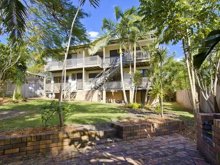 5 Adonis Street, Sunshine Beach QLD 4567