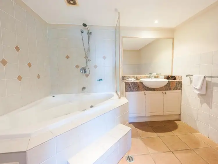 Sixth view of Homely unit listing, 15/62 River Esplanade, Mooloolaba QLD 4557