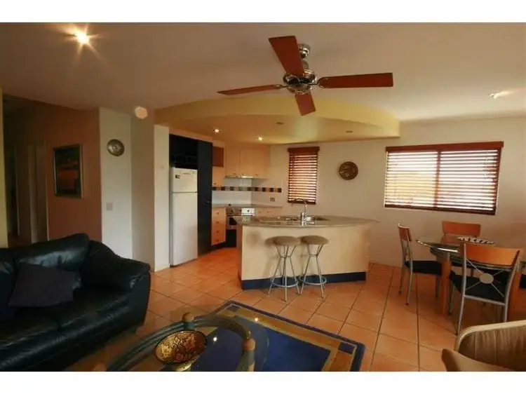 Fourth view of Homely unit listing, 2/213 Gympie Terrace, Noosaville QLD 4566