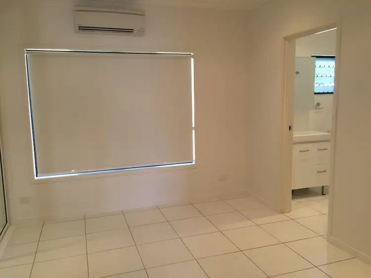 Fifth view of Homely unit listing, 5/104 Mitchell Street, North Ward QLD 4810