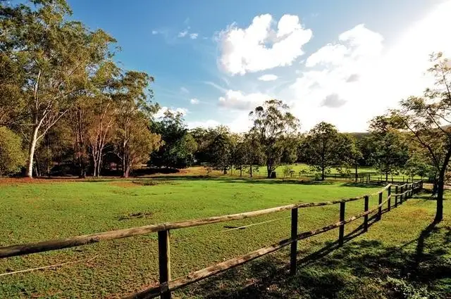 403 German Church Road, Redland Bay QLD 4165