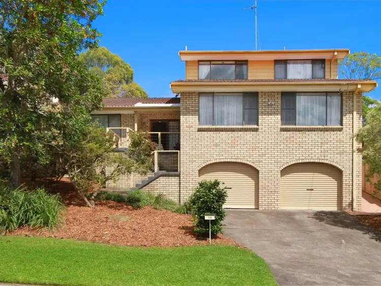 18 Highview Drive, Farmborough Heights NSW 2526
