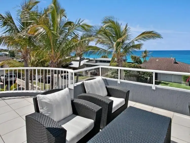 2/41 Tingira Crescent, Sunrise Beach QLD 4567