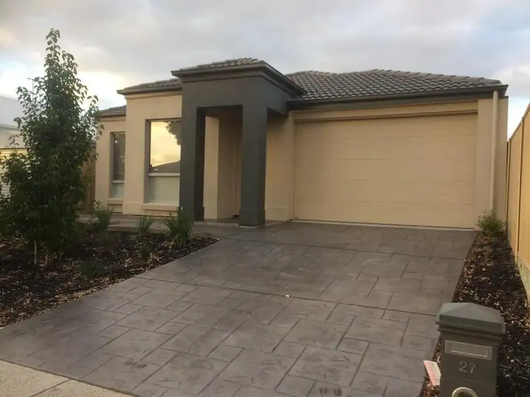 27 Kaurna Avenue, Aldinga Beach SA 5173