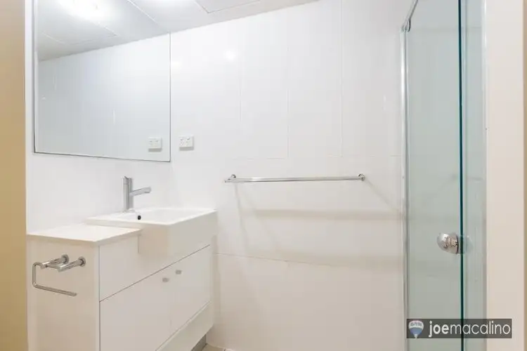 Sixth view of Homely unit listing, L3/92 Quay Street, Brisbane QLD 4000