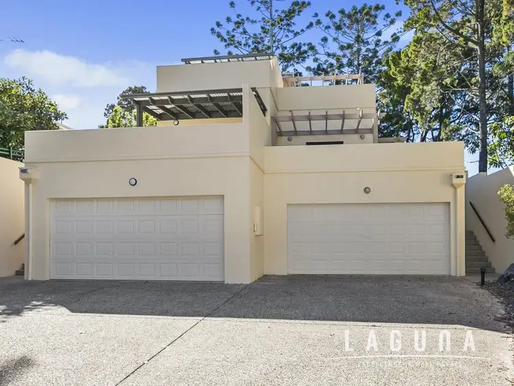 1/8 Angler St, Noosa Heads QLD 4567