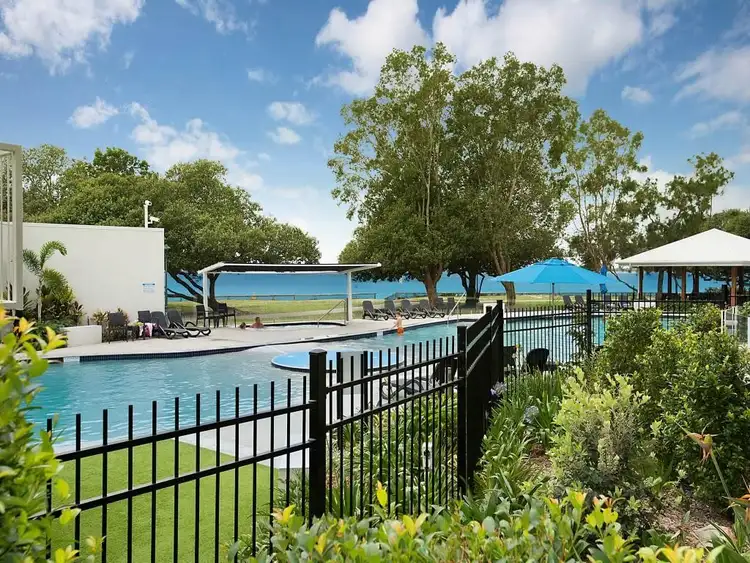 6/49 Landsborough Pde, Golden Beach QLD 4551