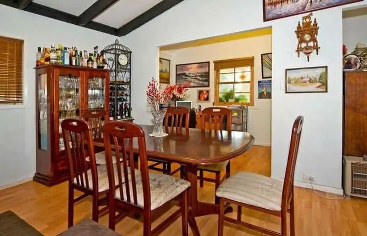 73 Gatling Rd, Cannon Hill QLD 4170