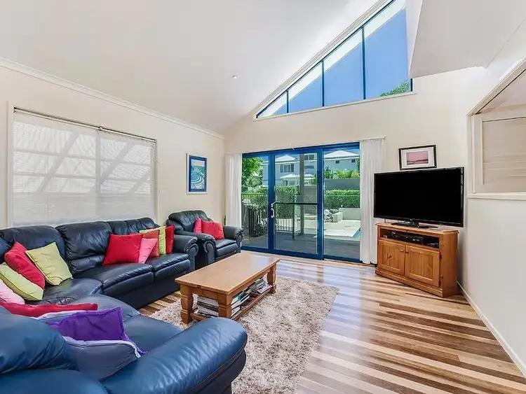 Fourth view of Homely house listing, 9 Seafarer Court, Castaways Beach QLD 4567
