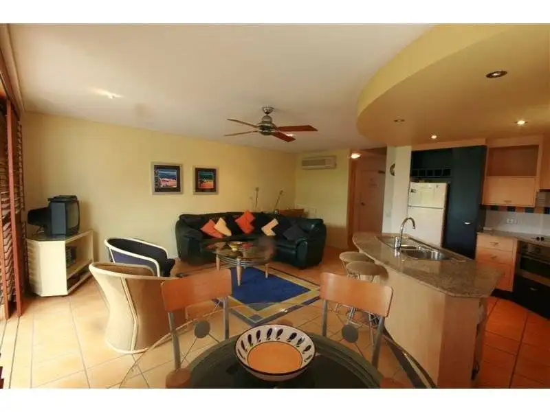 Main view of Homely unit listing, 2/213 Gympie Terrace, Noosaville QLD 4566