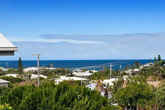 18 Orealla Crescent, Sunrise Beach QLD 4567