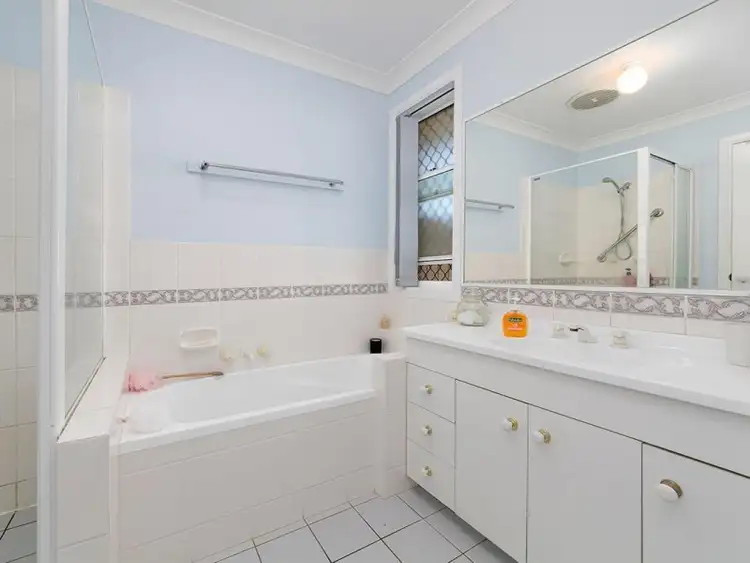 Seventh view of Homely villa listing, 1/44 Ernest Street, Morningside QLD 4170