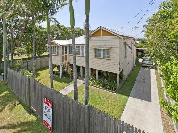 8 Tangorin Street, Wynnum QLD 4178