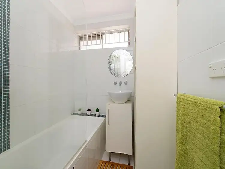 Seventh view of Homely unit listing, 3/69 Northcote Street, East Brisbane QLD 4169