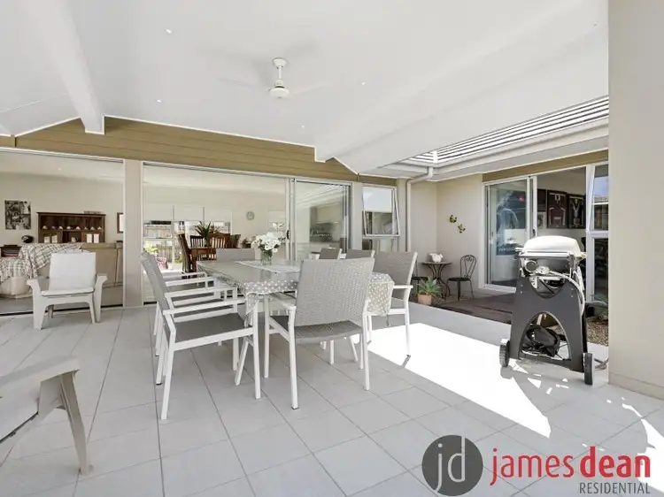 48 Brook Street, Wakerley QLD 4154