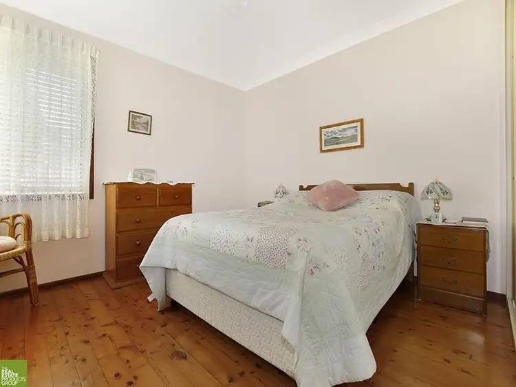Fifth view of Homely house listing, 19 Bristol Parade, Farmborough Heights NSW 2526
