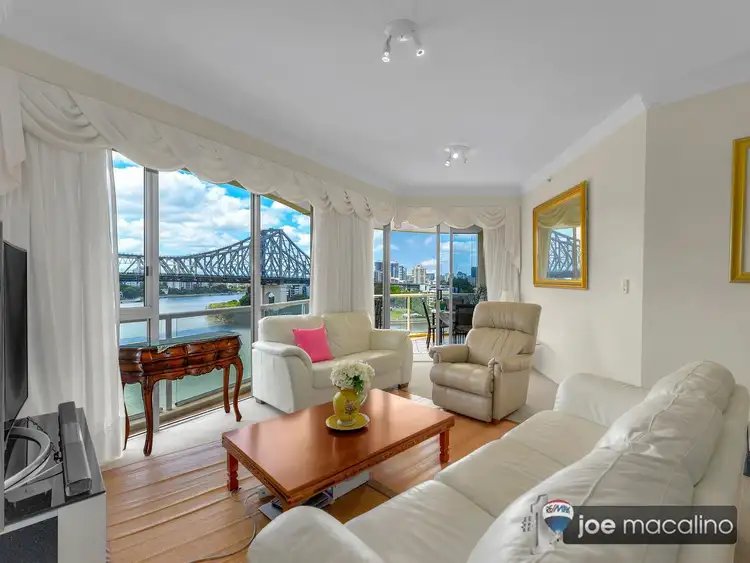 Third view of Homely unit listing, L8/32 Macrossan St, Brisbane QLD 4000