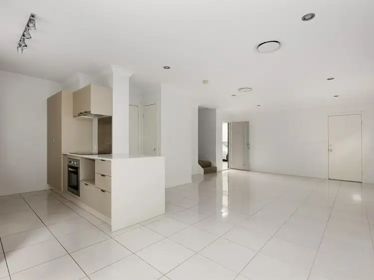 Fourth view of Homely townhouse listing, 10/200 Meadowlands Road, Carina QLD 4152