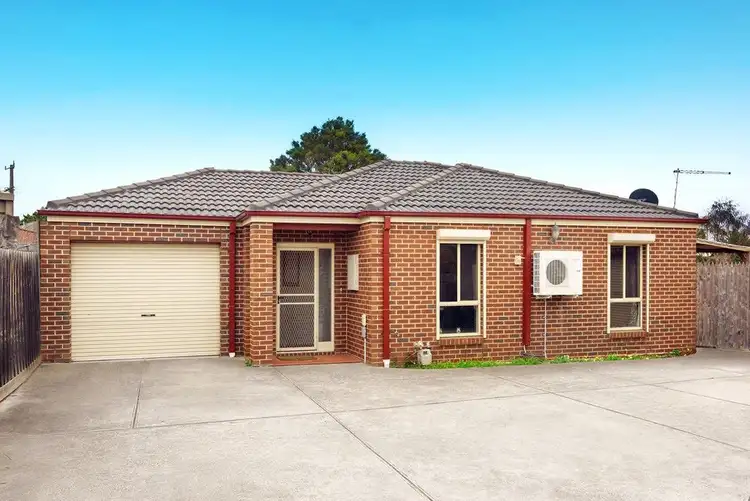 2/5 Fieldlark Court, Werribee VIC 3030