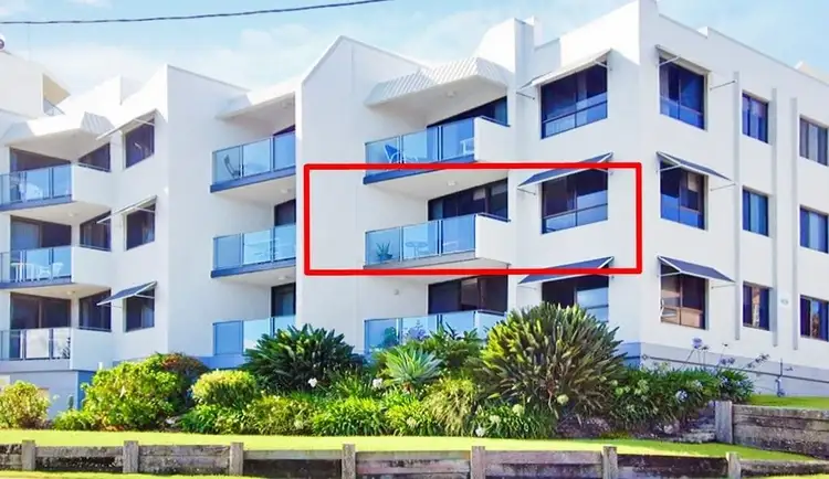 Unit 5 'Luanda', 7A Esplanade Bulcock Beach, Caloundra QLD 4551