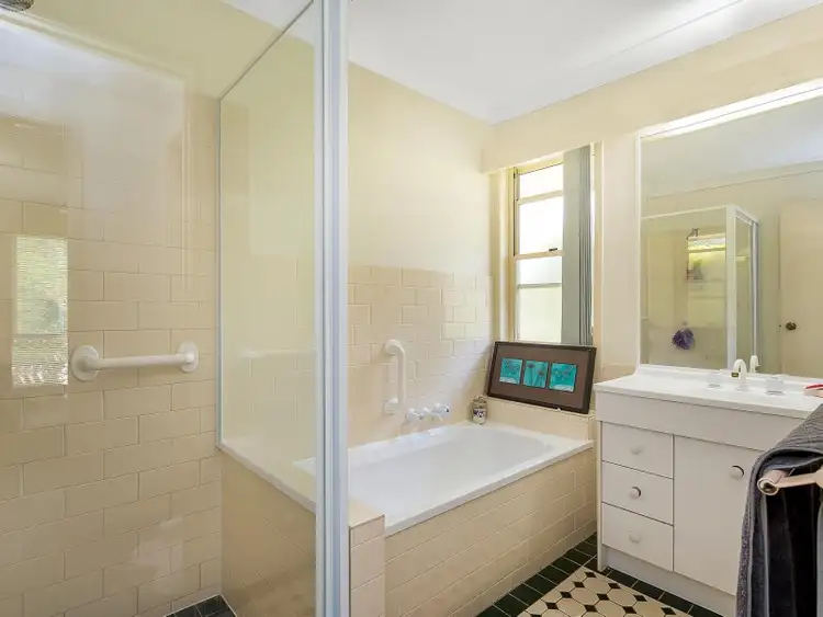 Fifth view of Homely unit listing, 176/125 Hansford Road, Coombabah QLD 4216