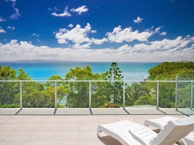 7/25 'Allambi Penthouse' Allambi Rise, Noosa Heads QLD 4567