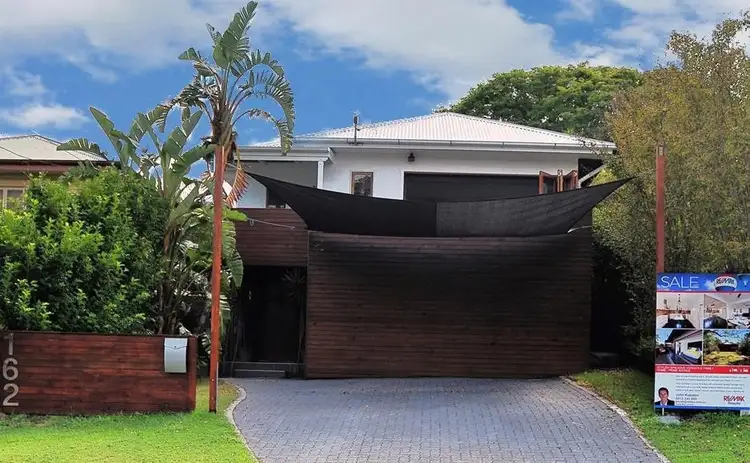 162 Morehead Avenue, Norman Park QLD 4170