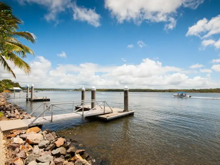 U2/303 Gympie Terrace, Noosaville QLD 4566