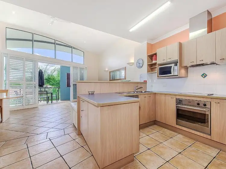 Fifth view of Homely unit listing, 30&31/9 Albert Street, Noosaville QLD 4566