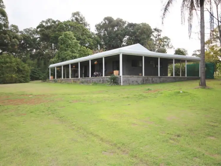 84 Rocks Road, Southside QLD 4570