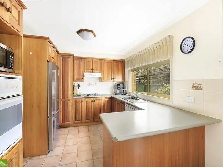 2/1 Platypus Close, Figtree NSW 2525