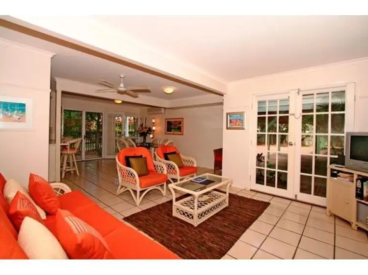 42/12 Robert Street, Noosaville QLD 4566