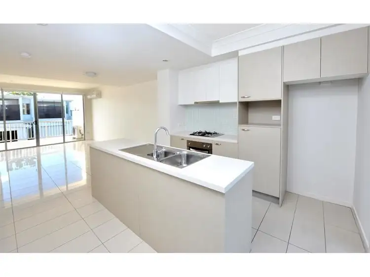Main view of Homely unit listing, 9/20 Fraser St, Morningside QLD 4170